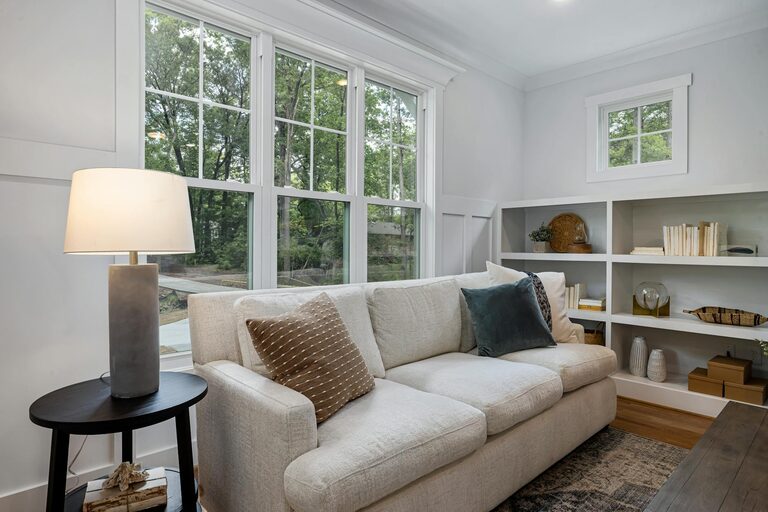 How to Create a Cosy and Inviting Reading Nook in Your Home